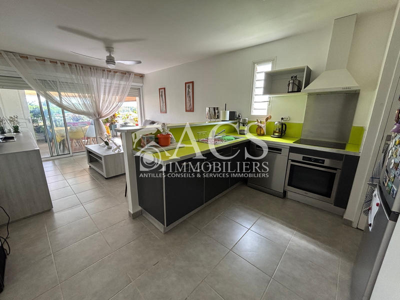 Appartement - 60 m² - 3 pièces