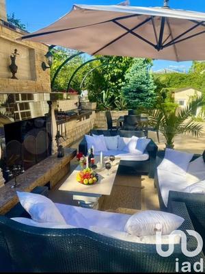 Maison - 270 m² - 7 pièces