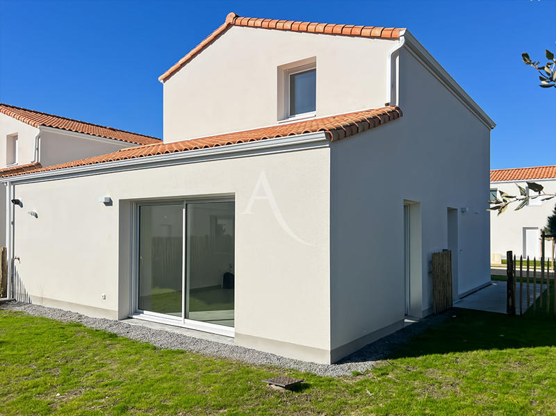 Maison - 84 m² - 4 pièces