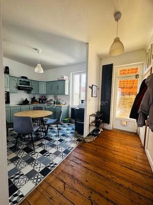 Immeuble - 160 m² - 6 pièces