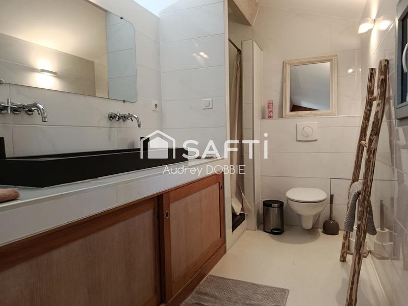 Maison - 140 m² - 5 pièces