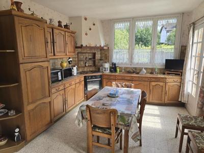 Maison - 140 m² - 7 pièces