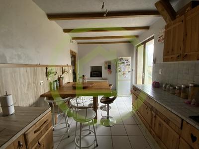 Maison - 174 m² - 5 pièces