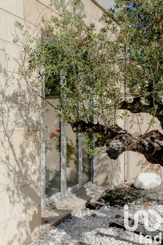 Maison - 193 m² - 6 pièces