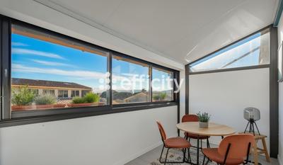 Appartement - 77 m² - 4 pièces