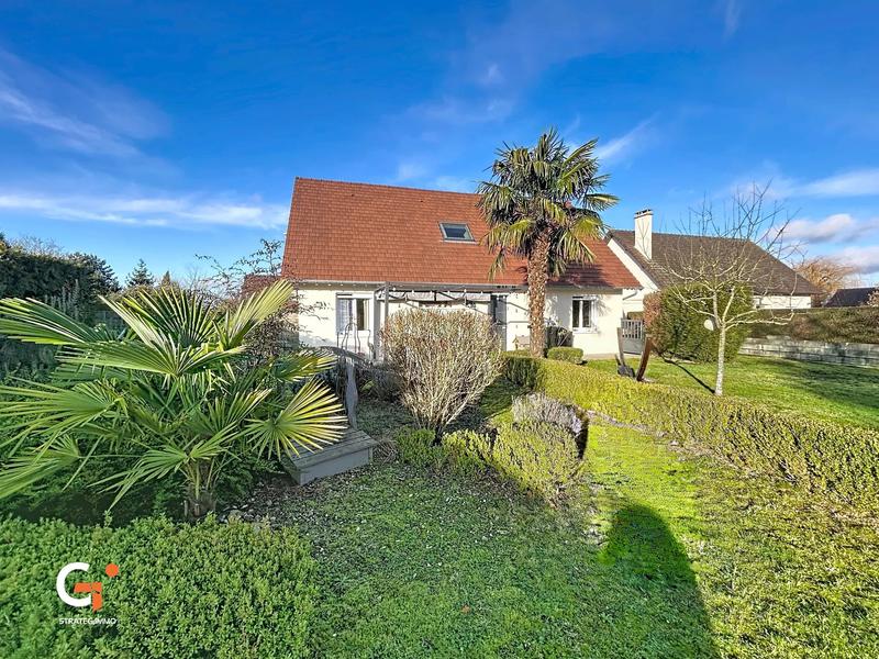 Maison - 127 m² - 6 pièces