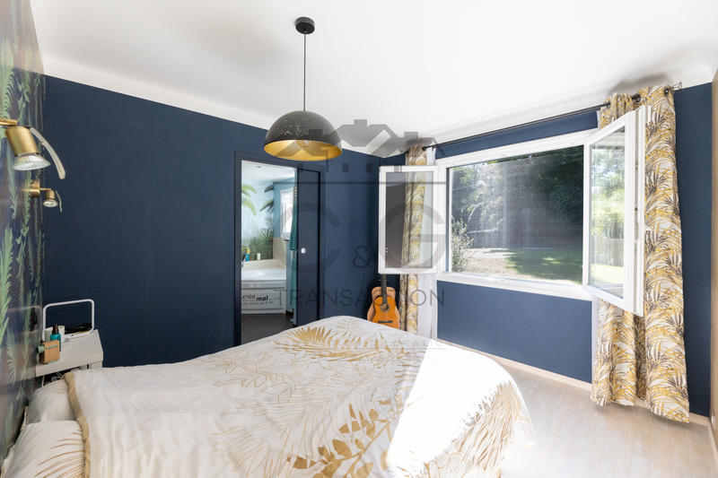 Maison - 159 m² - 6 pièces