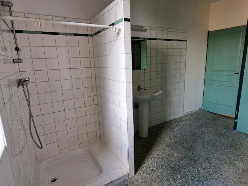 Maison - 400 m² - 11 pièces