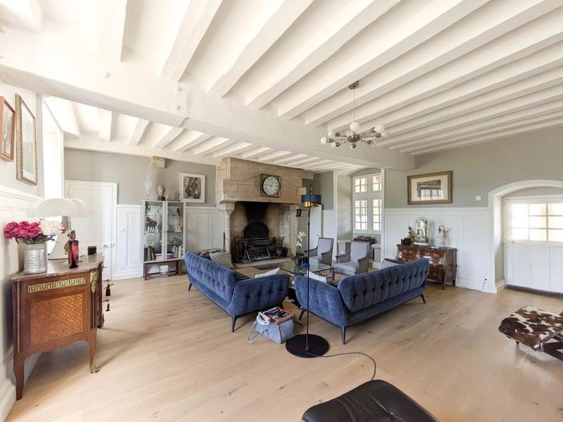 Manoir - 1 100 m² - 20 pièces