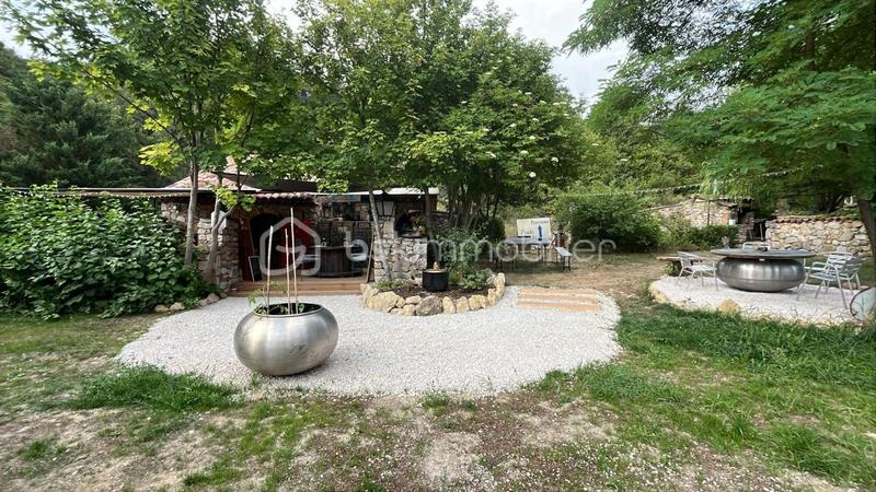 Appartement - 364 m² - 10 pièces