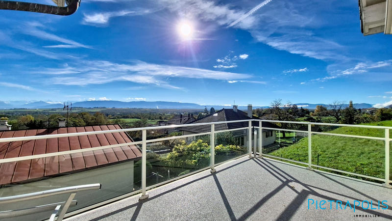 Maison - 170 m² - 8 pièces