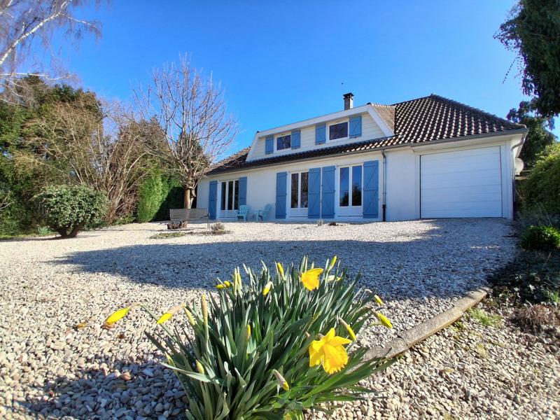 Maison - 165 m² - 6 pièces