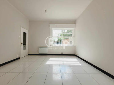 Maison de ville - 107 m² - 7 pièces