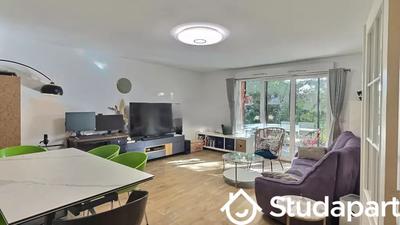 Chambre - 12 m² - 1 pièce