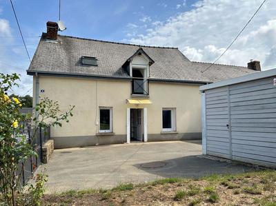 Maison - 96 m² - 4 pièces