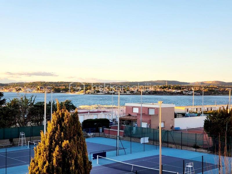 Studio - 30 m² - 1 pièce