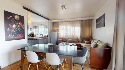 Appartement - 79 m² - 4 pièces