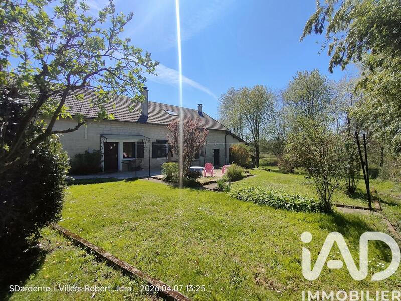 Maison - 139 m² - 7 pièces