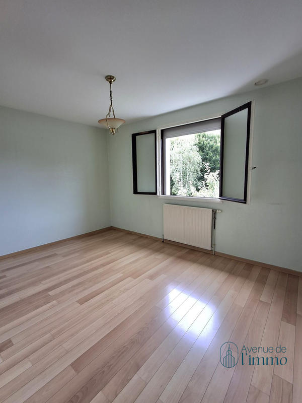 Maison - 115 m² - 4 pièces