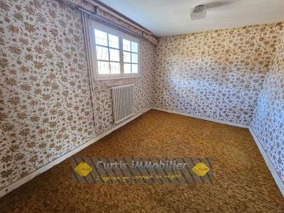 Maison - 139 m² - 6 pièces