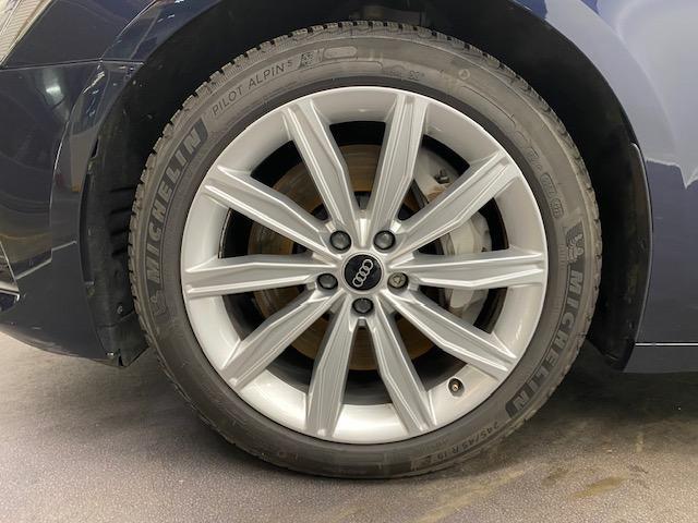 Audi A6 Avant 50 TFSIe 299 ch s tronic 7 Quattro Avus Extended