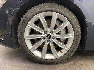 Audi A6 Avant 50 TFSIe 299 ch s tronic 7 Quattro Avus Extended