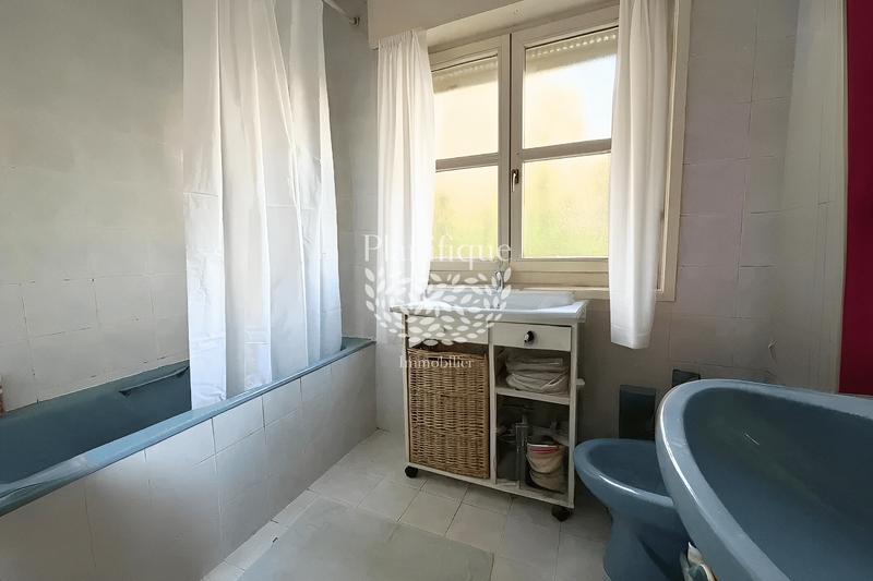 Appartement - 141 m² - 5 pièces