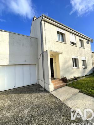 Maison - 156 m² - 7 pièces