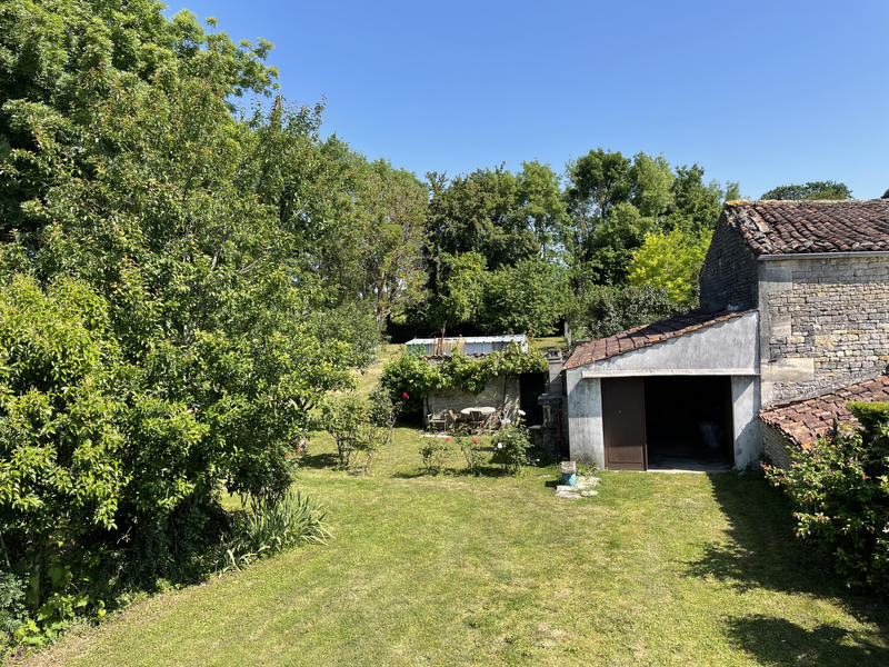 Maison - 104 m² - 5 pièces