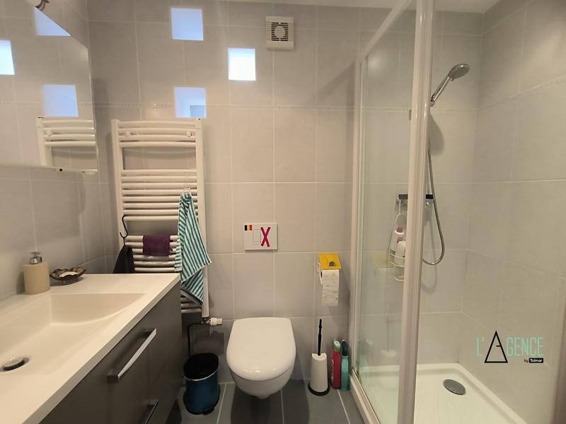 Maison - 225 m² - 5 pièces