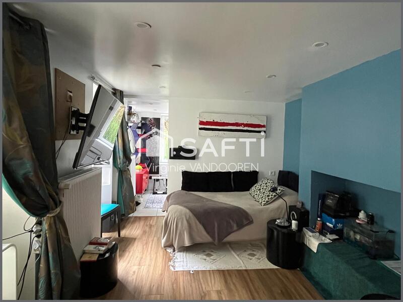 Appartement - 166 m² - 6 pièces