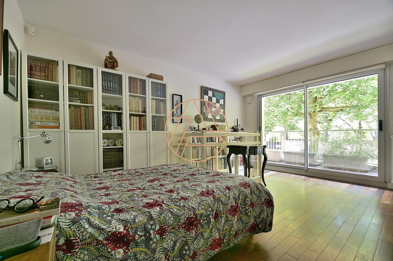 Appartement - 123 m² - 5 pièces