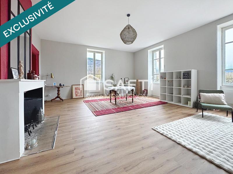 Appartement - 125 m² - 4 pièces