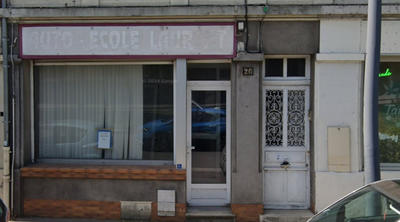 Local commercial - 42 m² - 2 pièces