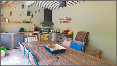 Maison - 160 m² - 6 pièces