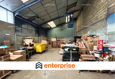 Local d'activité / Entrepôt - 373 m²