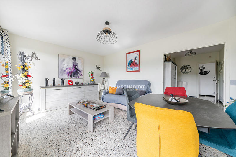 Appartement - 80 m² - 4 pièces