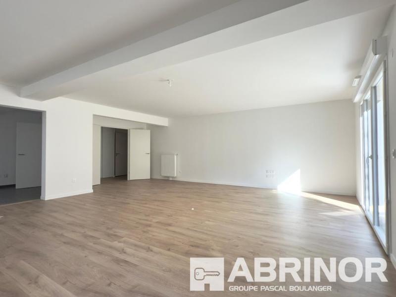 Appartement - 128 m² - 5 pièces