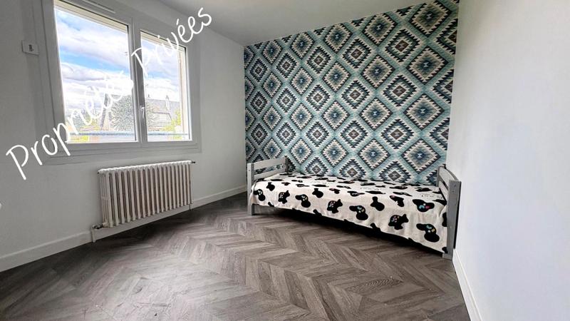 Maison - 101 m² - 7 pièces