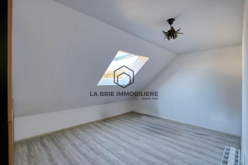 Maison - 128 m² - 7 pièces