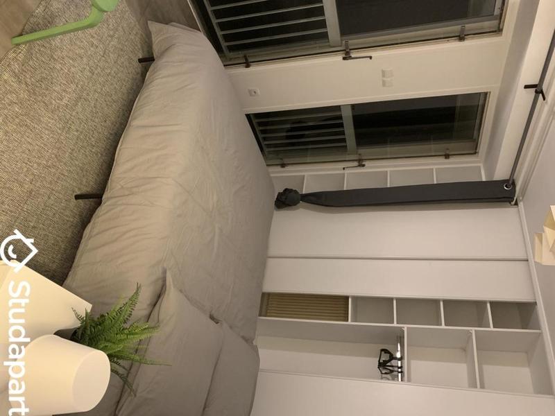 Chambre - 14 m² - 1 pièce