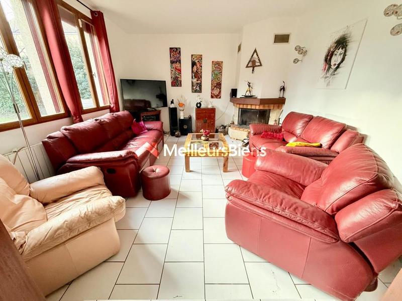 Maison - 190 m² - 8 pièces