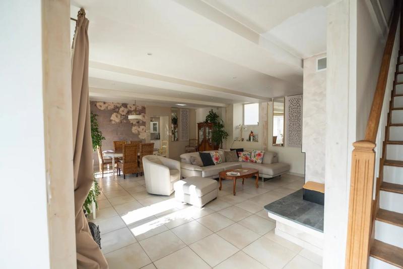 Longère - 185 m² - 5 pièces