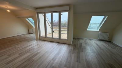 Appartement - 95 m² - 4 pièces