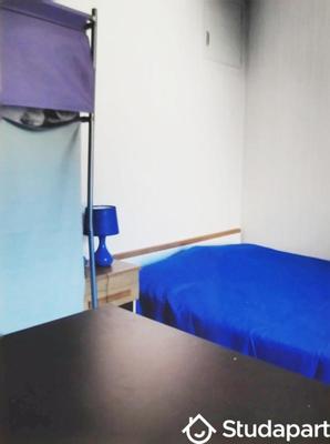 Chambre - 10 m² - 1 pièce