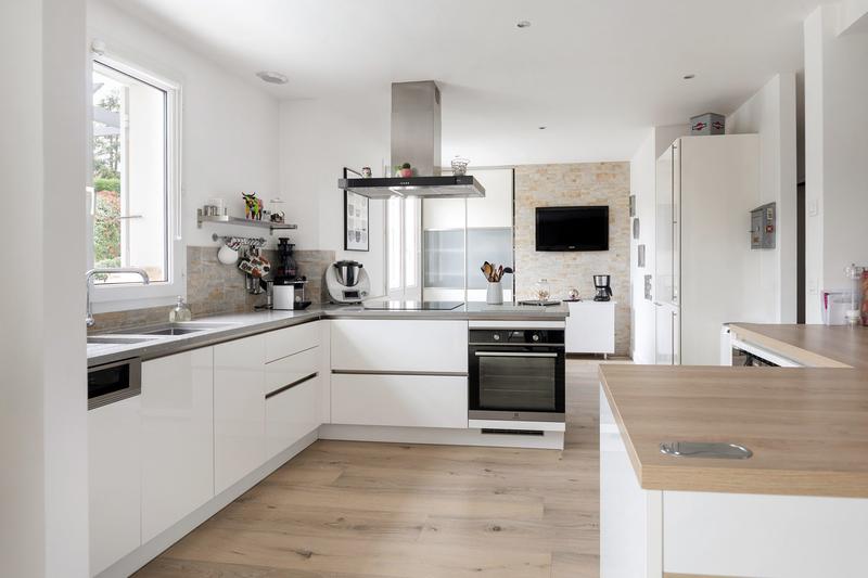 Maison - 177 m² - 7 pièces