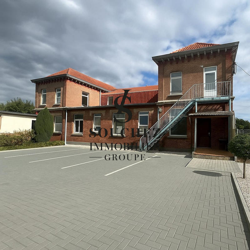 Local d'activités - 675 m²