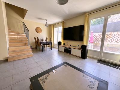 Maison - 71 m² - 4 pièces