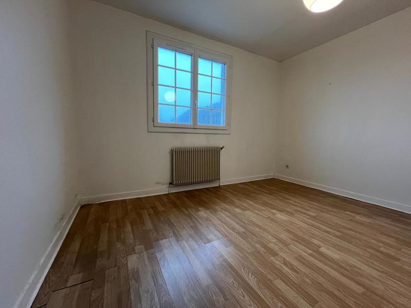 Maison - 99 m² - 4 pièces