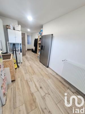Maison - 280 m² - 11 pièces